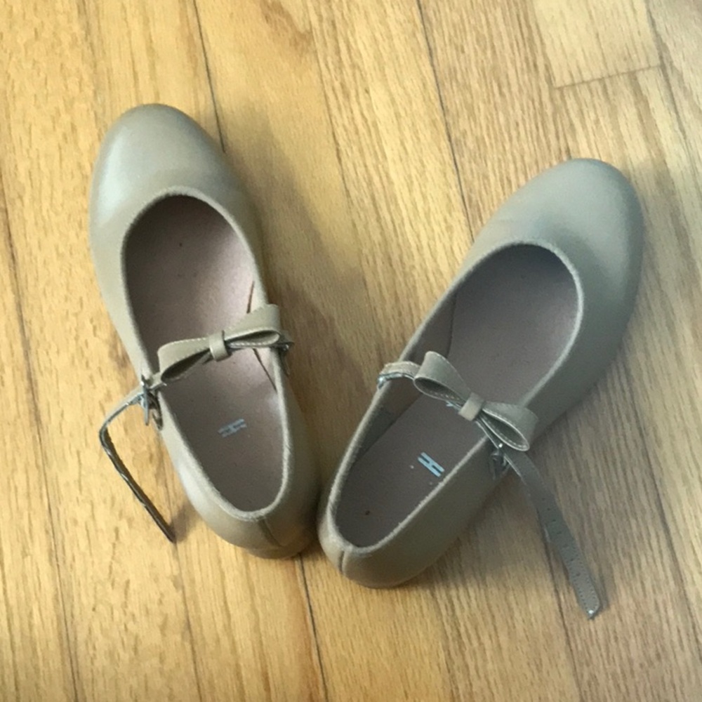 Bloch Tan Tap Shoes size 7M